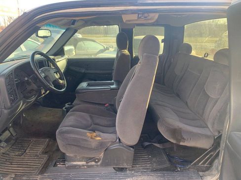 Used 2003 GMC Sierra 1500 SLE w/ Off-Road Package AWD/4WD image 13