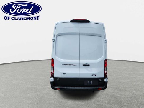 New 2026 Ford Transit 250 148 High Roof AWD image 17