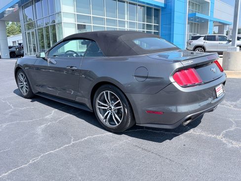 Used 2017 Ford Mustang Premium RWD image 12