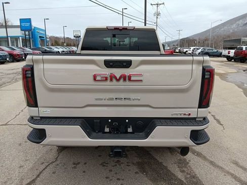 New 2026 GMC Sierra 2500 AT4 AWD/4WD image 24