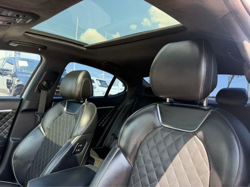 Used 2019 Genesis G70 3.3T Advanced w/ Sport Package RWD image 17
