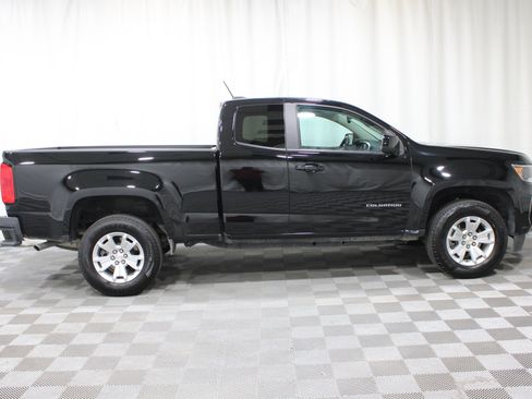 Used 2022 Chevrolet Colorado LT w/ Fleet Safety Package RWD image 25