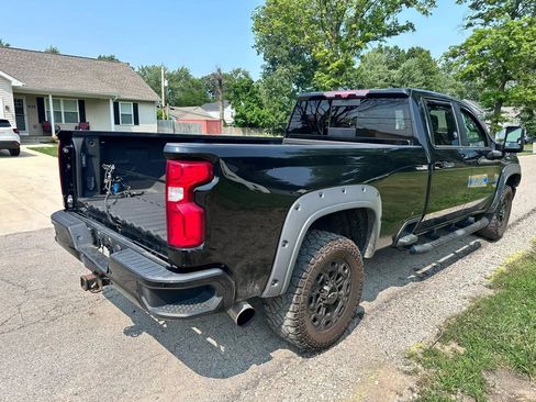 Used 2021 Chevrolet Silverado 2500 LTZ w/ LTZ Plus Package AWD/4WD image 4