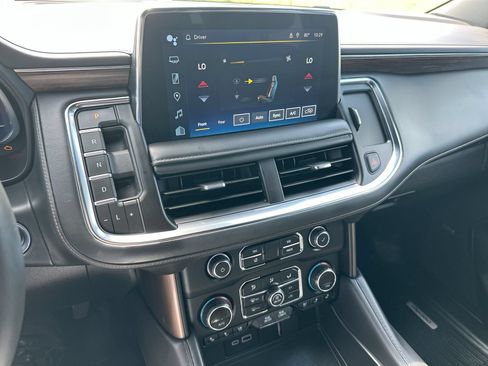 Used 2023 Chevrolet Tahoe High Country AWD/4WD image 19