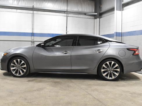 Used 2022 Nissan Maxima Platinum image 24