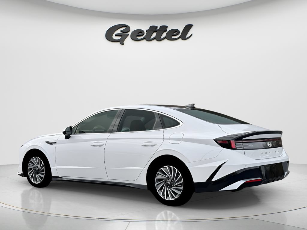 New 2026 Hyundai Sonata Limited FWD image 11