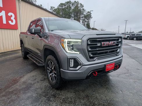 Certified 2021 GMC Sierra 1500 AT4 w/ AT4 Premium Package image 7