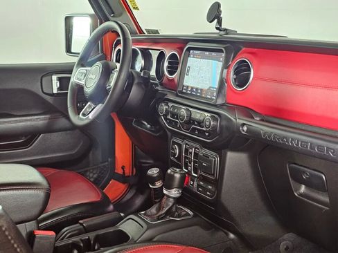 Used 2023 Jeep Wrangler Unlimited Rubicon 4xe AWD/4WD image 37