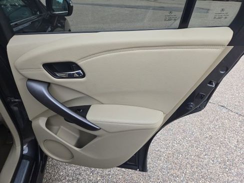 Used 2014 Acura RDX AWD w/ Technology Package image 12