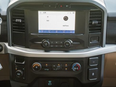 Used 2023 Ford F150 XLT AWD/4WD image 30
