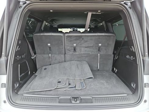 Used 2024 Jeep Wagoneer 2WD w/ Convenience Group I image 27