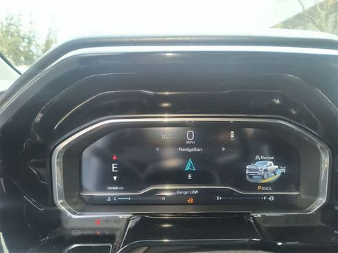 Used 2024 Chevrolet Silverado 3500 LT image 15