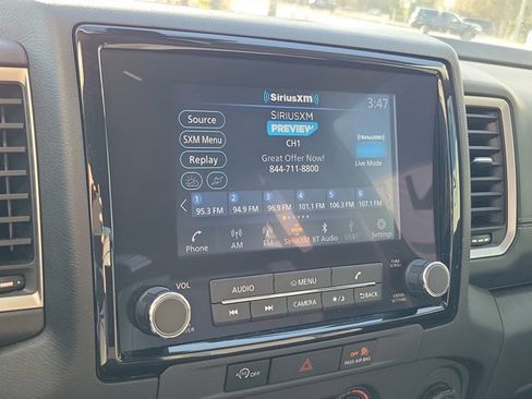 Certified 2024 Nissan Frontier SV image 29