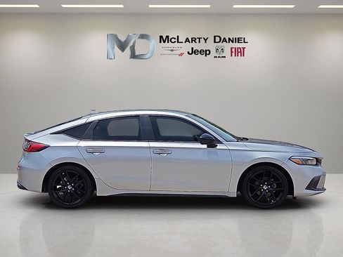 Used 2024 Honda Civic Sport image 6