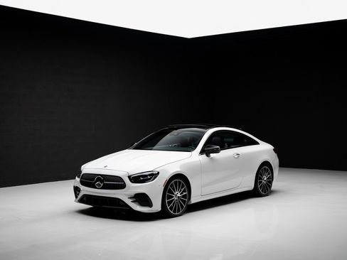 Used 2023 Mercedes-Benz E 450 Coupe image 4