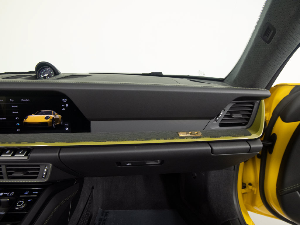 Certified 2026 Porsche 911 Carrera GTS RWD image 44