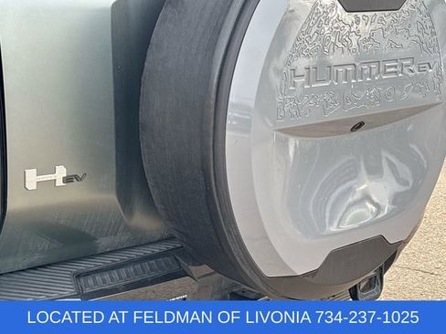 Used 2024 GMC Hummer EV 3X image 32