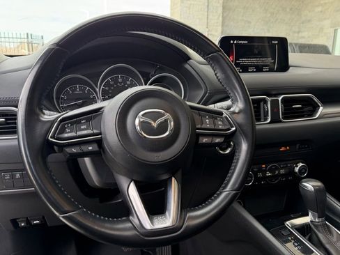 Used 2018 MAZDA CX-5 Touring w/ Preferred Equipment Package image 10