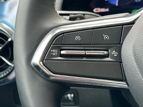 New 2026 Chevrolet Equinox EV LT FWD image 31