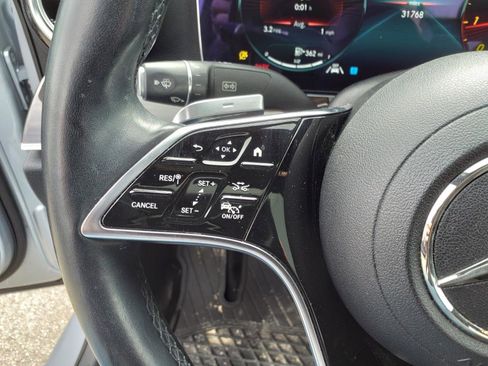 Certified 2021 Mercedes-Benz E 350 4MATIC Sedan image 15