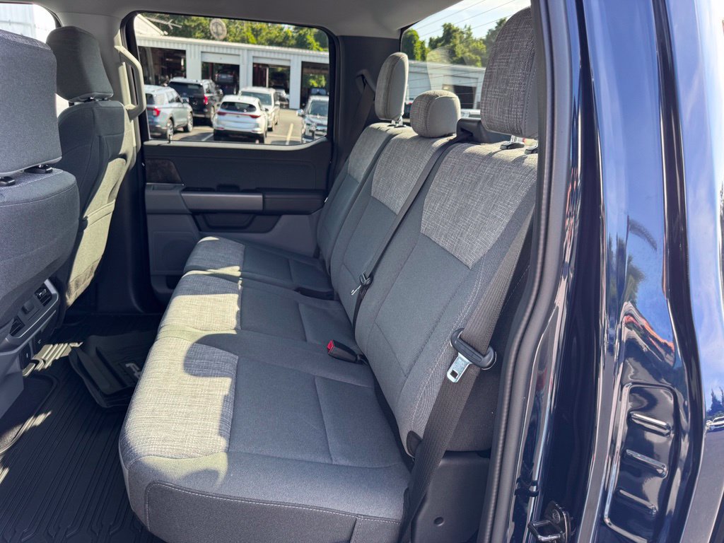 Used 2023 Ford F150 Lightning XLT AWD/4WD image 28