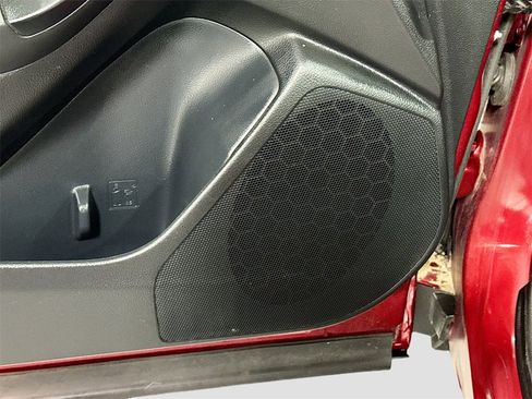 Used 2018 Subaru Forester 2.5i Premium image 17