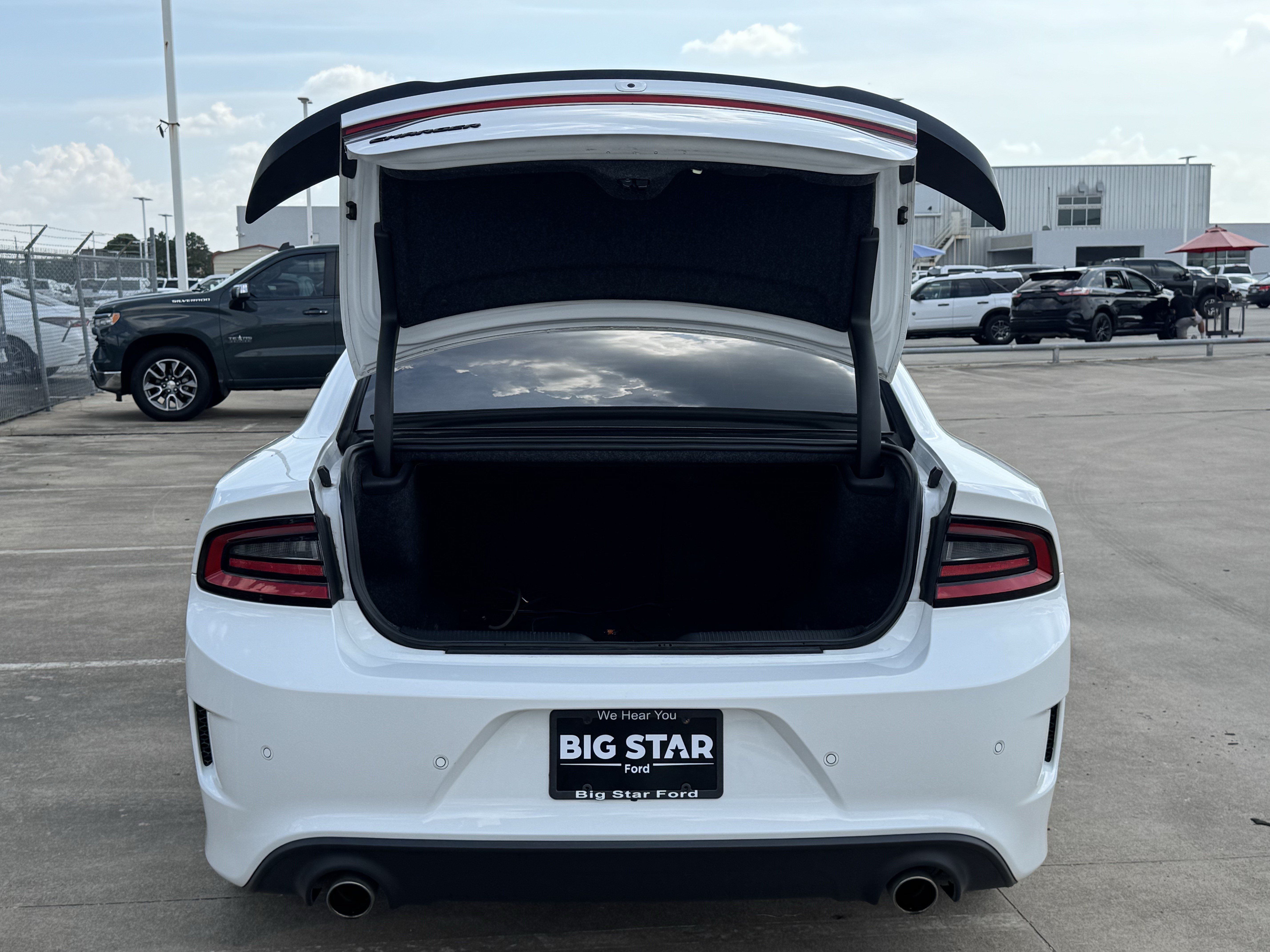 Used 2022 Dodge Charger GT w/ Blacktop Package RWD image 32