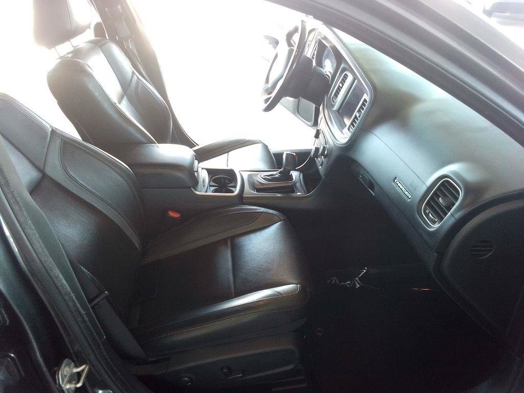 Used 2022 Dodge Charger SXT w/ Plus Group RWD image 13