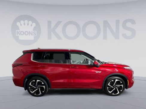 Used 2024 Mitsubishi Outlander SEL image 8