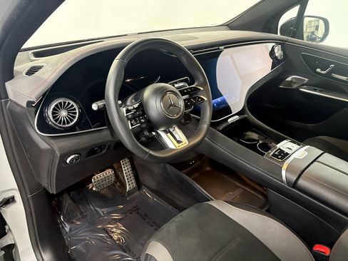 Used 2024 Mercedes-Benz EQE AMG 4MATIC SUV image 9