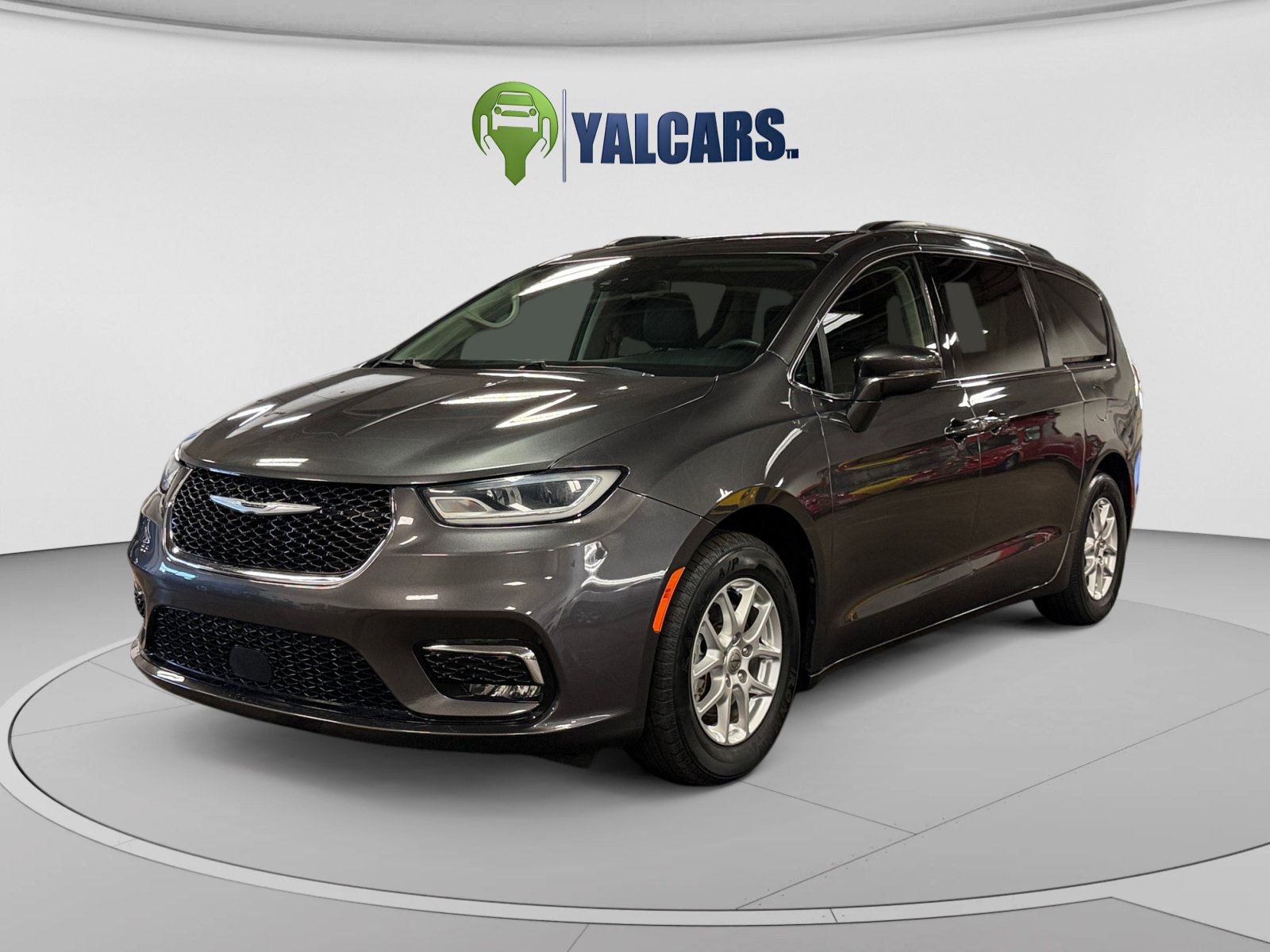 Used 2022 Chrysler Pacifica Touring-L FWD image 1