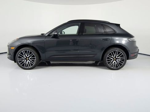 Certified 2026 Porsche Macan AWD/4WD image 7