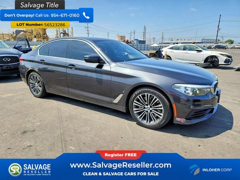 Used 2019 BMW 530e w/ Convenience Package RWD image 5