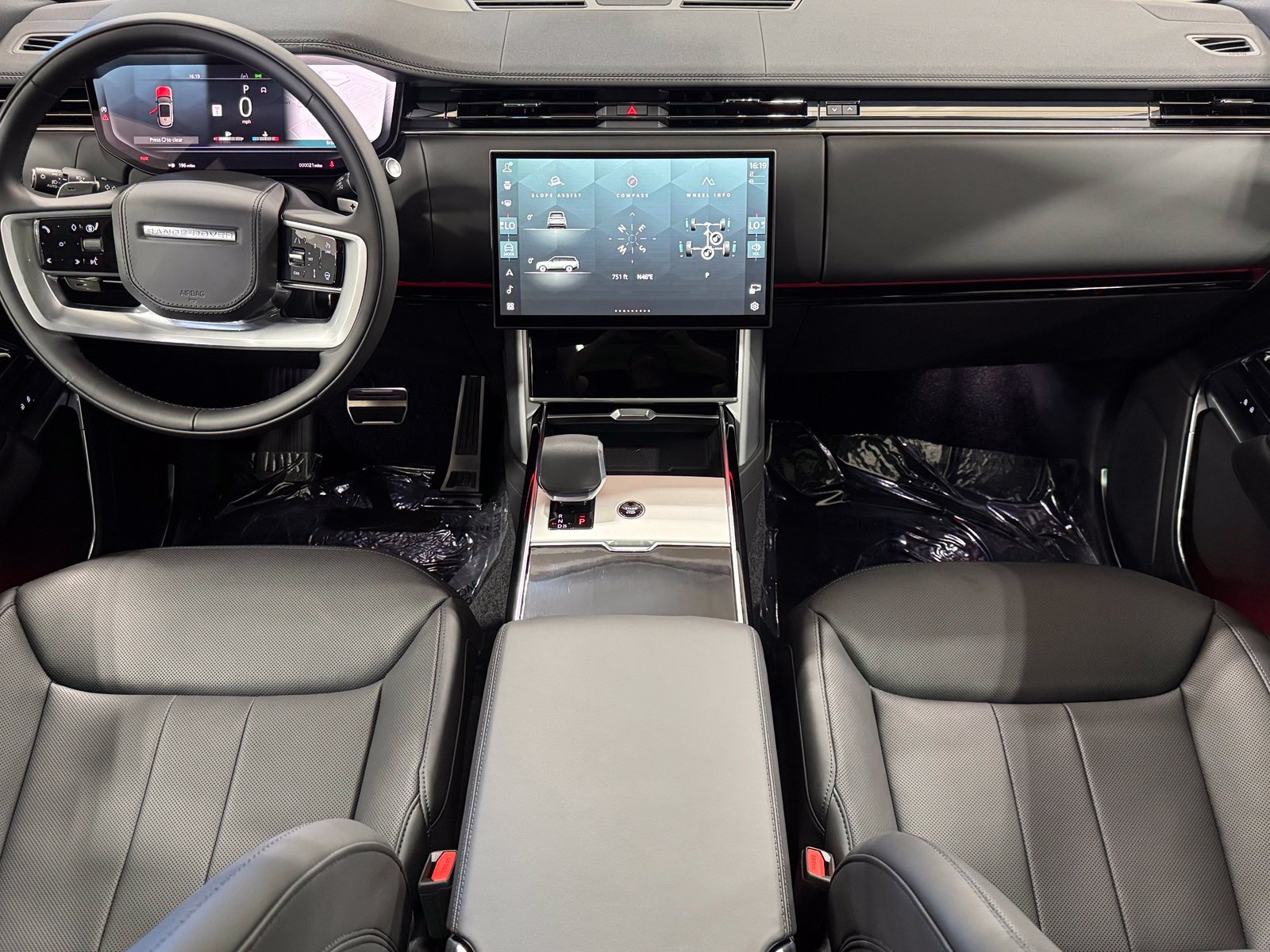 New 2026 Land Rover Range Rover SE AWD/4WD image 38