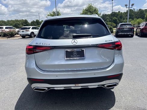 New 2025 Mercedes-Benz GLC 350e 4MATIC image 4