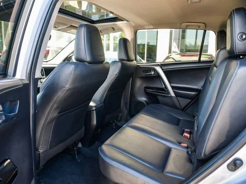 Used 2017 Toyota RAV4 Limited image 19