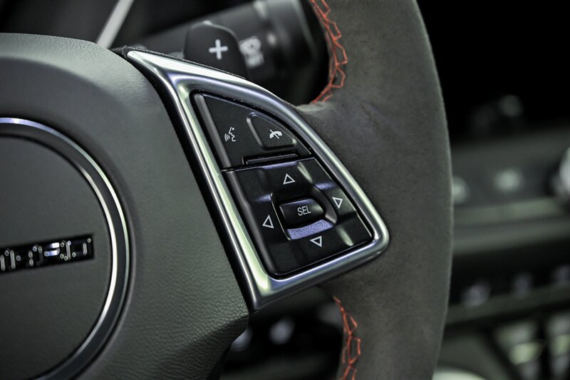 Used 2022 Chevrolet Camaro ZL1 RWD image 22