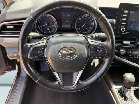 Used 2024 Toyota Camry SE FWD image 14