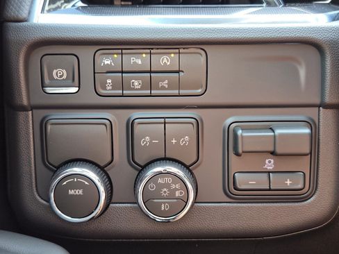New 2026 Chevrolet Suburban RST w/ Comfort Package RWD image 14