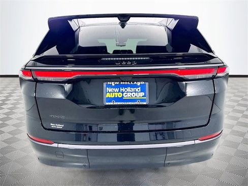 New 2025 Jeep Wagoneer S Launch Edition image 5