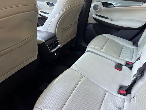 Used 2019 INFINITI QX50 Essential w/ Sensory Package AWD/4WD image 31