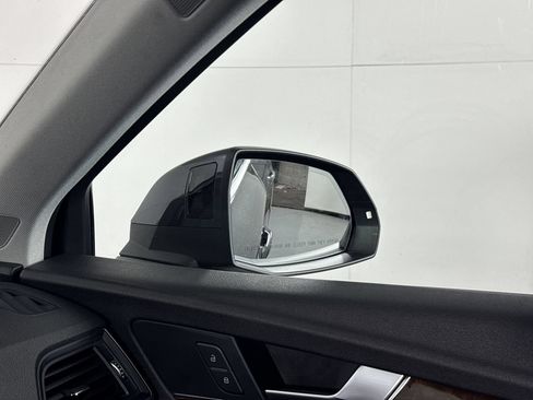 Used 2018 Audi Q5 Prestige AWD/4WD image 19