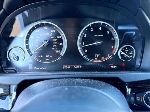 Used 2017 BMW X5 xDrive50i AWD/4WD image 15