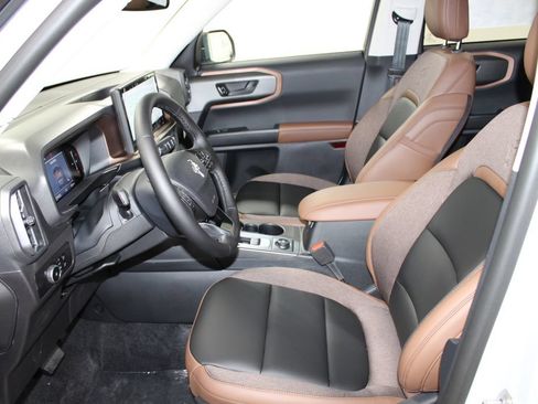 New 2026 Ford Bronco Sport Outer Banks AWD/4WD image 18