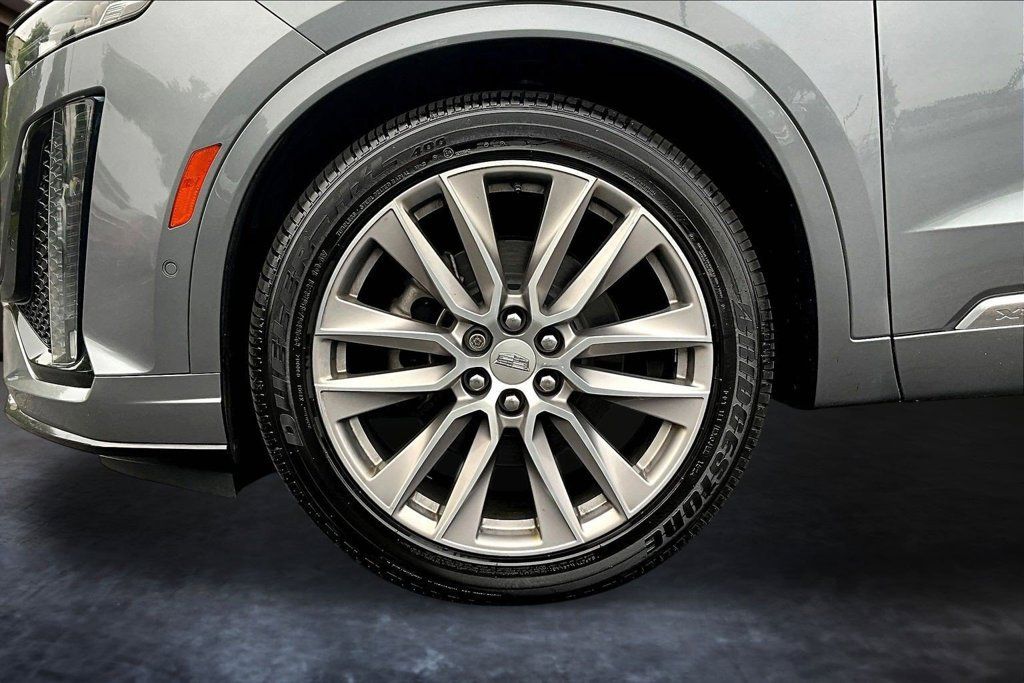 Used 2021 Cadillac XT6 Sport AWD/4WD image 33