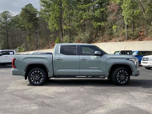 Used 2024 Toyota Tundra Limited image 2
