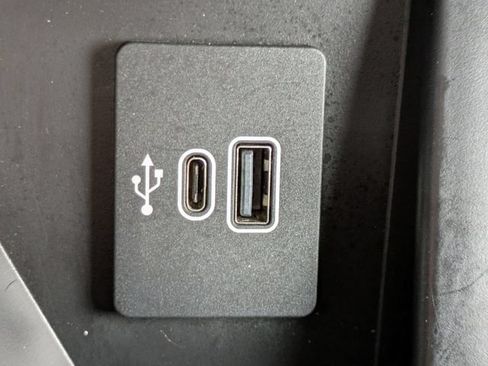 Used 2025 Ford F150 King Ranch AWD/4WD image 23