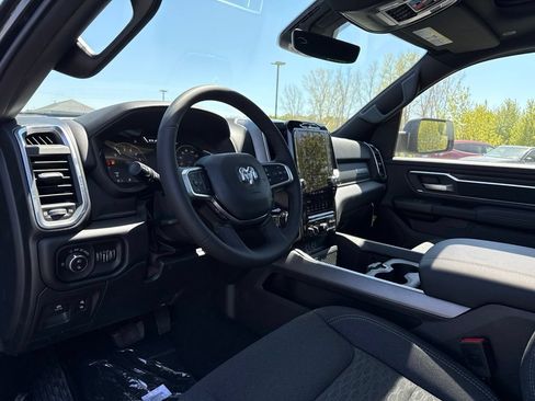 New 2026 RAM 1500 Big Horn AWD/4WD image 19