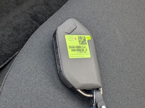 New 2026 Kia K4 FWD image 27