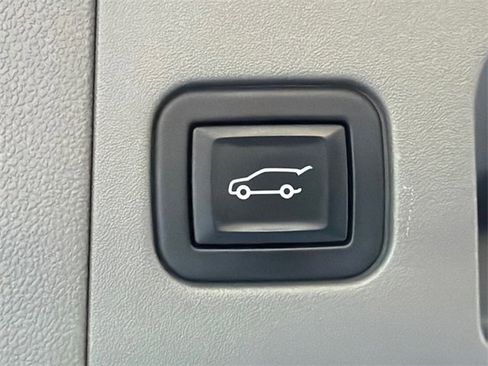 Certified 2022 Cadillac XT5 Premium Luxury image 15